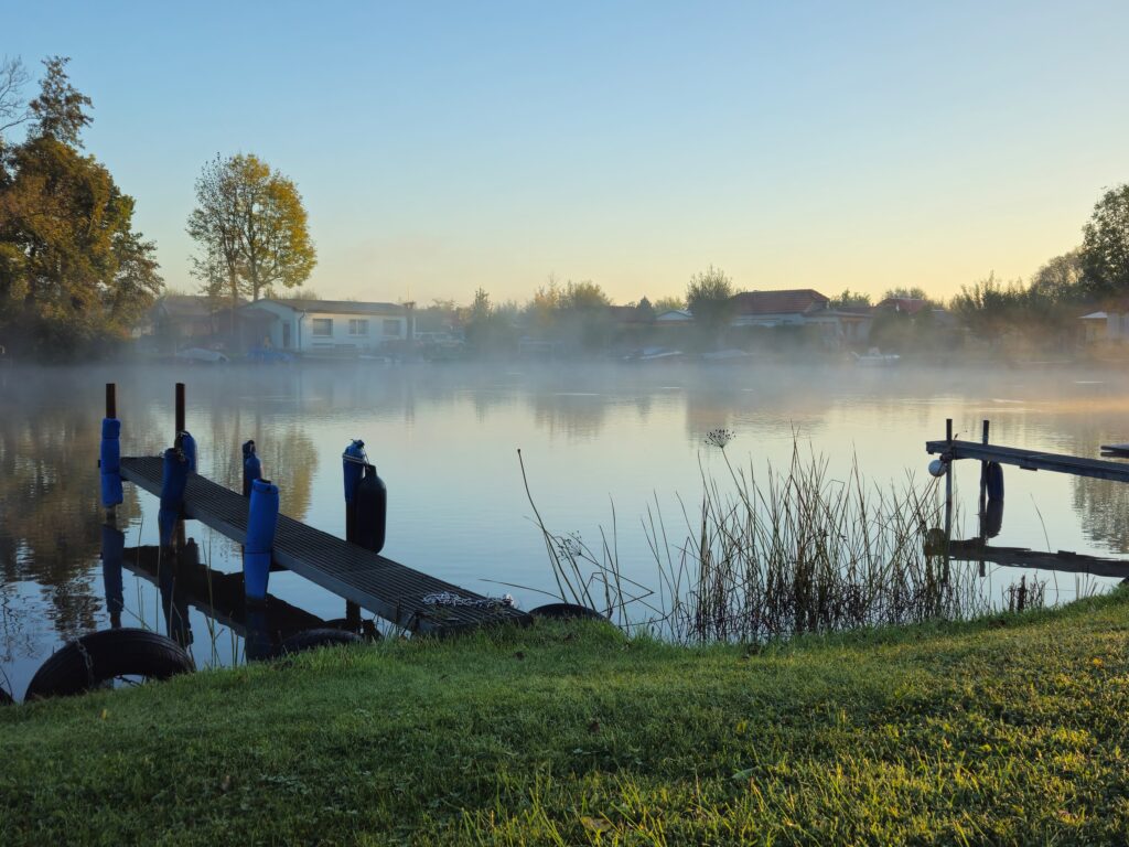 WhatsApp Bild 2025-03-30 um 18.00.11_31fd9812 Aussicht vom Steg